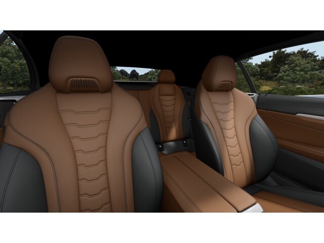 2026 BMW 8 Series 840i - Photo 37
