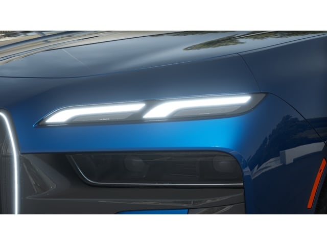 2026 BMW 7 Series 750e - Photo 26