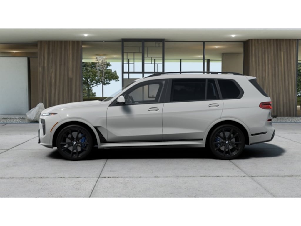 New 2026 BMW X7 M60i SUV