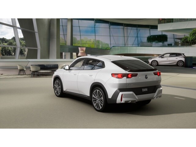2026 Bmw X2 xDrive28i photo 2