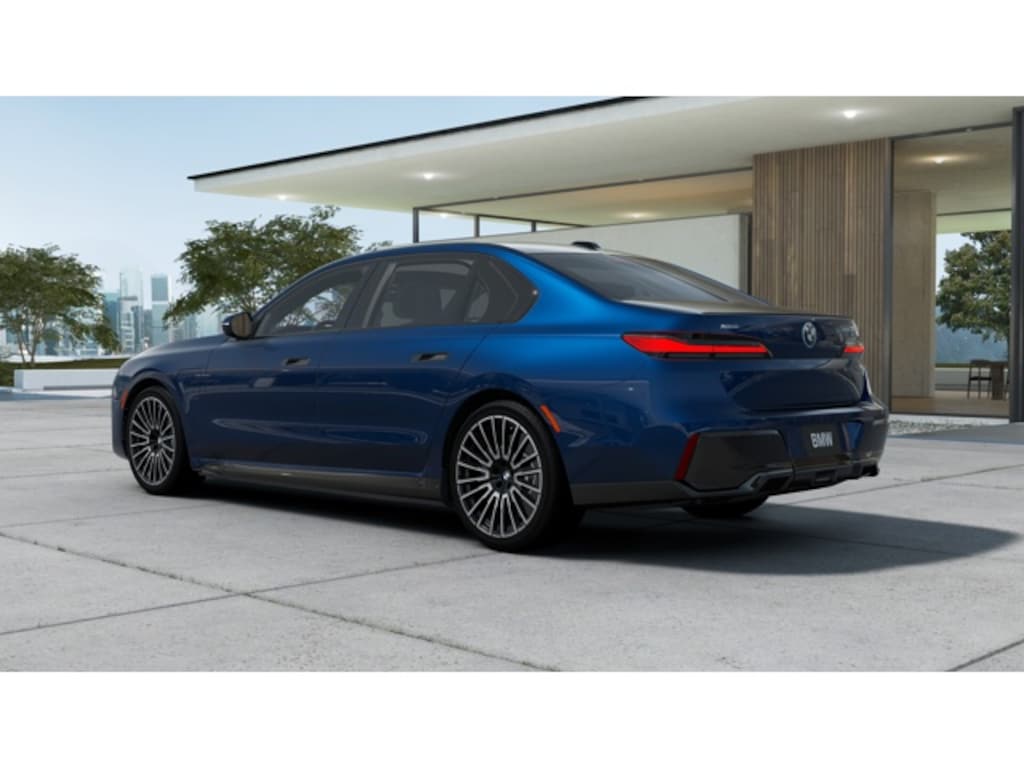 New 2026 BMW 750e xDrive Sedan