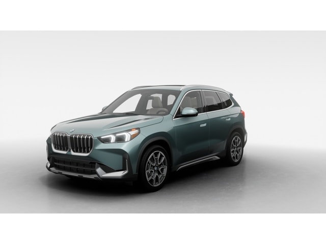2026 BMW X1 28i's photo