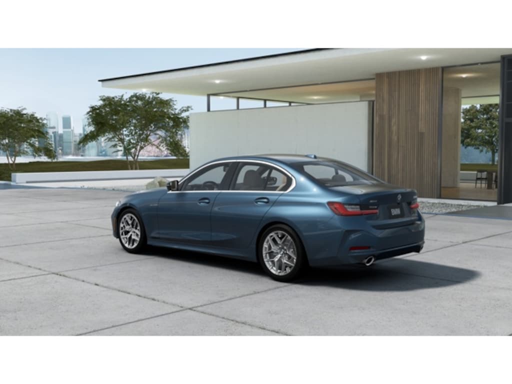 New 2026 BMW 330i xDrive Sedan
