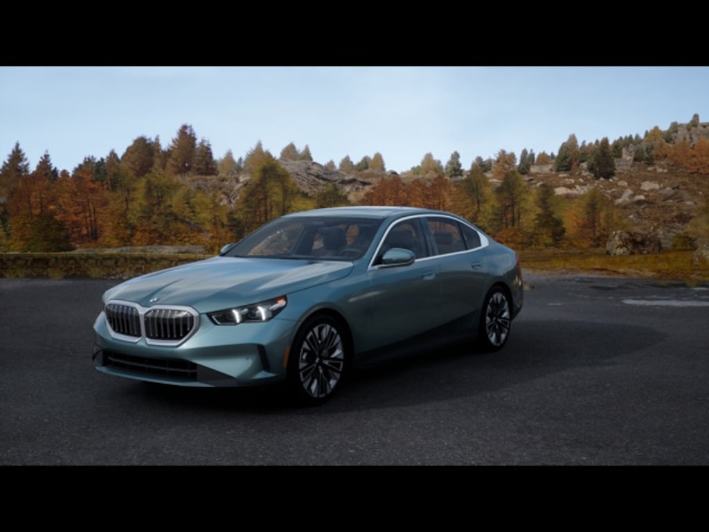 Certified 2025 BMW 530i xDrive Sedan