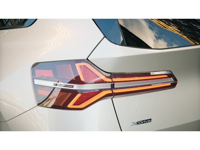 2025 BMW X3 30 - Photo 8