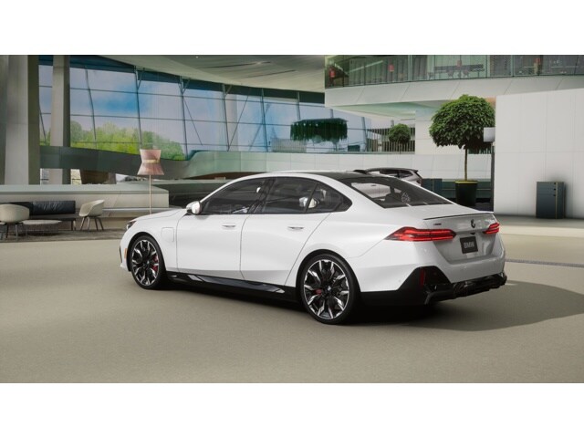 2026 Bmw 550e xDrive photo 2