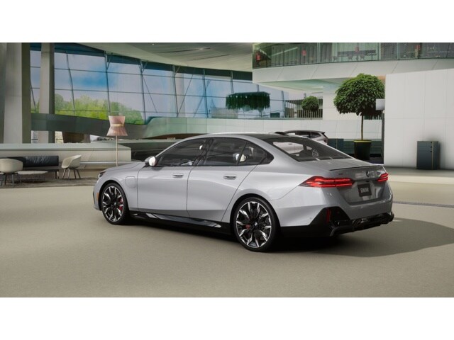 2026 Bmw 550e xDrive photo 2