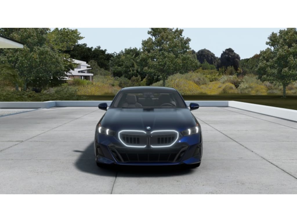 New 2027 BMW 550e xDrive Sedan