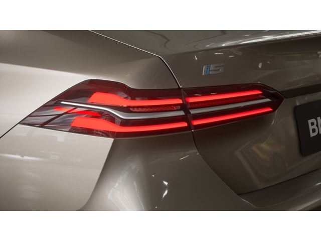 2026 BMW i5 40 - Photo 40