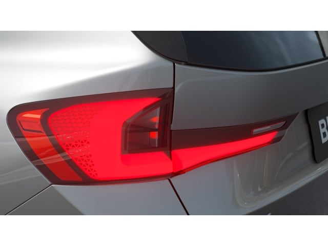 2025 BMW X1 28i - Photo 38