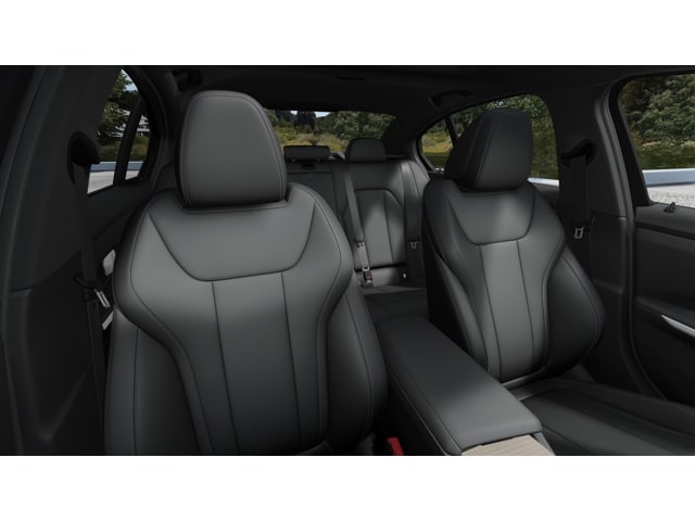 2025 BMW 3 Series 330i - Photo 11