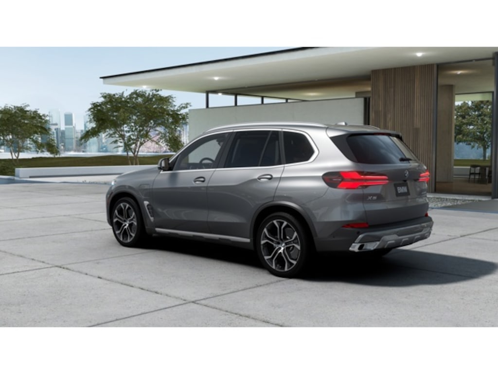 New 2026 BMW X5 PHEV xDrive50e SUV