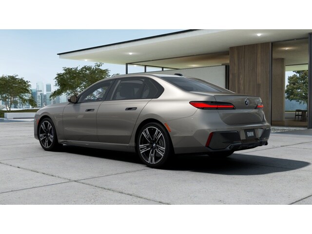 2025 Bmw 740i Sedan photo 2