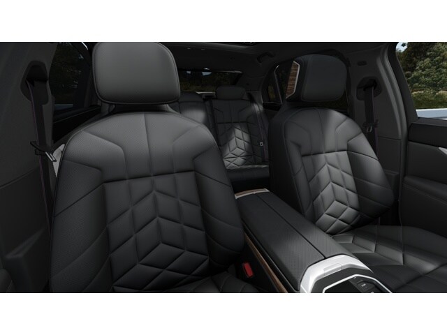 2026 BMW 7 Series 740i - Photo 65