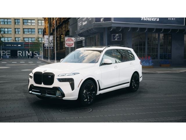 2025 BMW X7