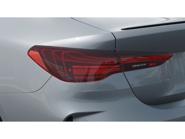 2026 BMW 4 Series M440i - Photo 61