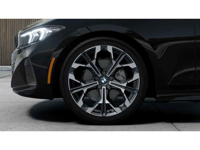 2025 BMW 3 Series 330i - Photo 24