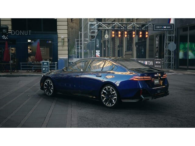 2026 Bmw 550e xDrive photo 2