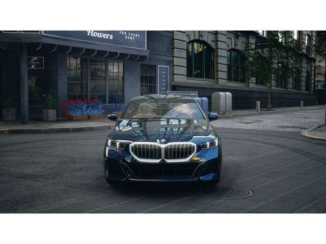 2026 Bmw 550e 550e xDrive photo 3