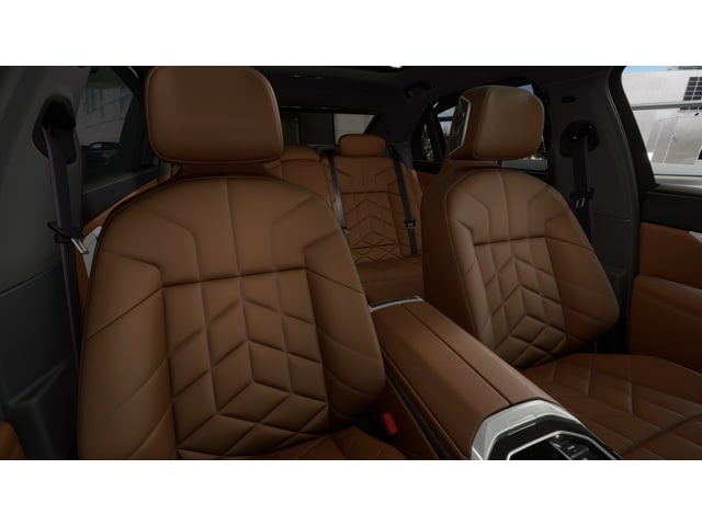 2026 BMW 7 Series 740i - Photo 11