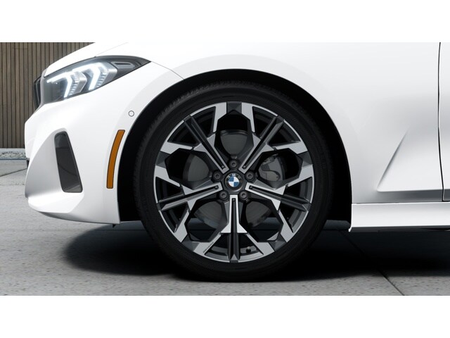 2025 BMW 3 Series 330i - Photo 36