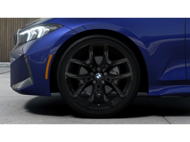 2025 BMW 3 Series 330i - Photo 35