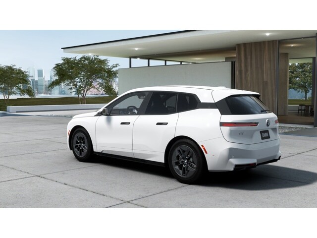 2026 Bmw iX photo 2