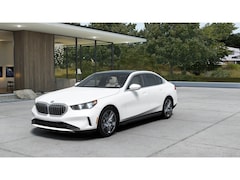 2027 BMW 530i xDrive Sedan