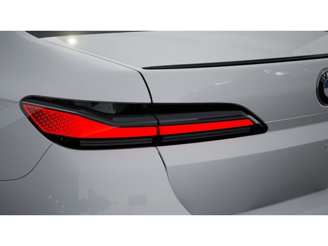 2026 BMW 7 Series 740i - Photo 20