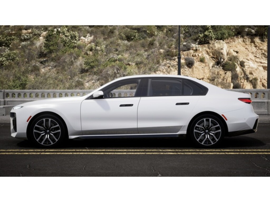 New 2026 BMW 740i xDrive Sedan