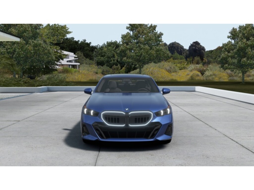 New 2026 BMW 530i xDrive Sedan