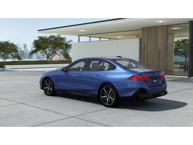 2026 Bmw 550e xDrive photo 2