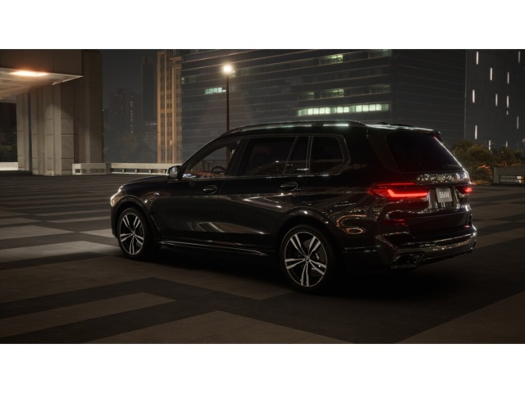 New 2027 BMW X7 M60i SUV