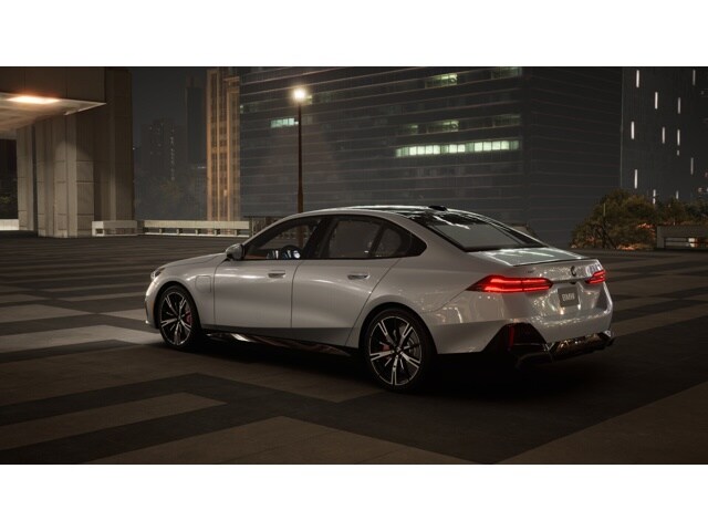 2026 Bmw 550e xDrive photo 2