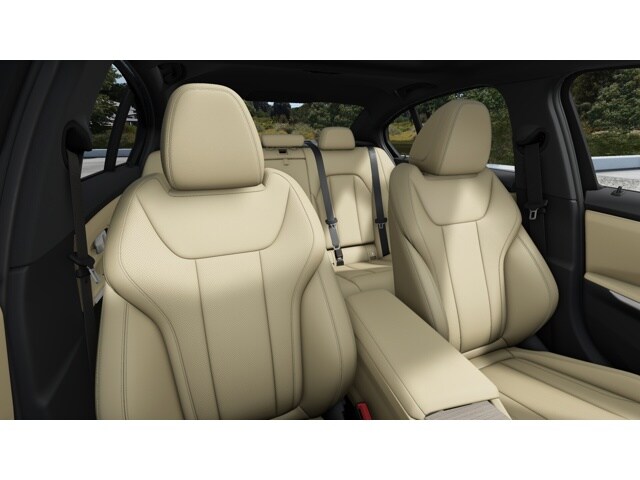 2026 BMW 3 Series 330i - Photo 31