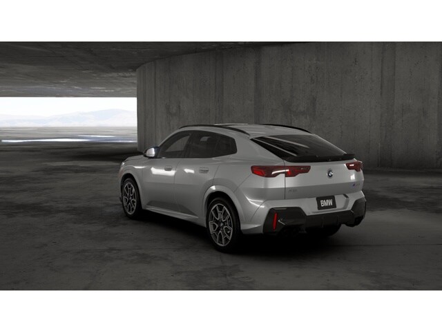 2026 Bmw X2 M35i photo 2