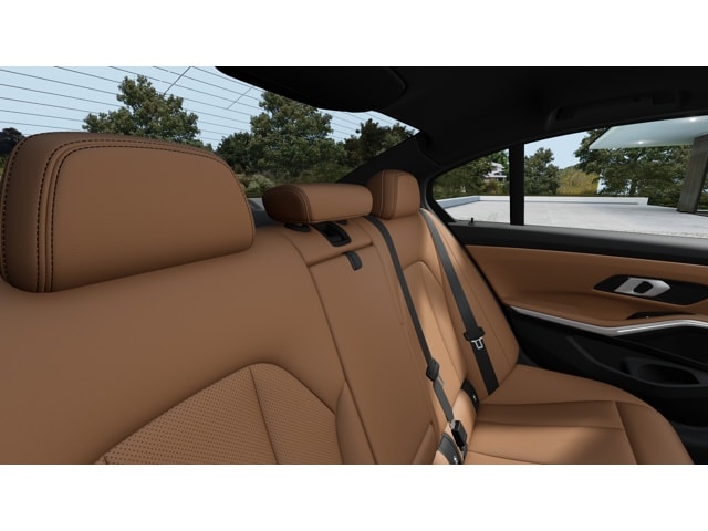 2025 BMW 3 Series 330i - Photo 29