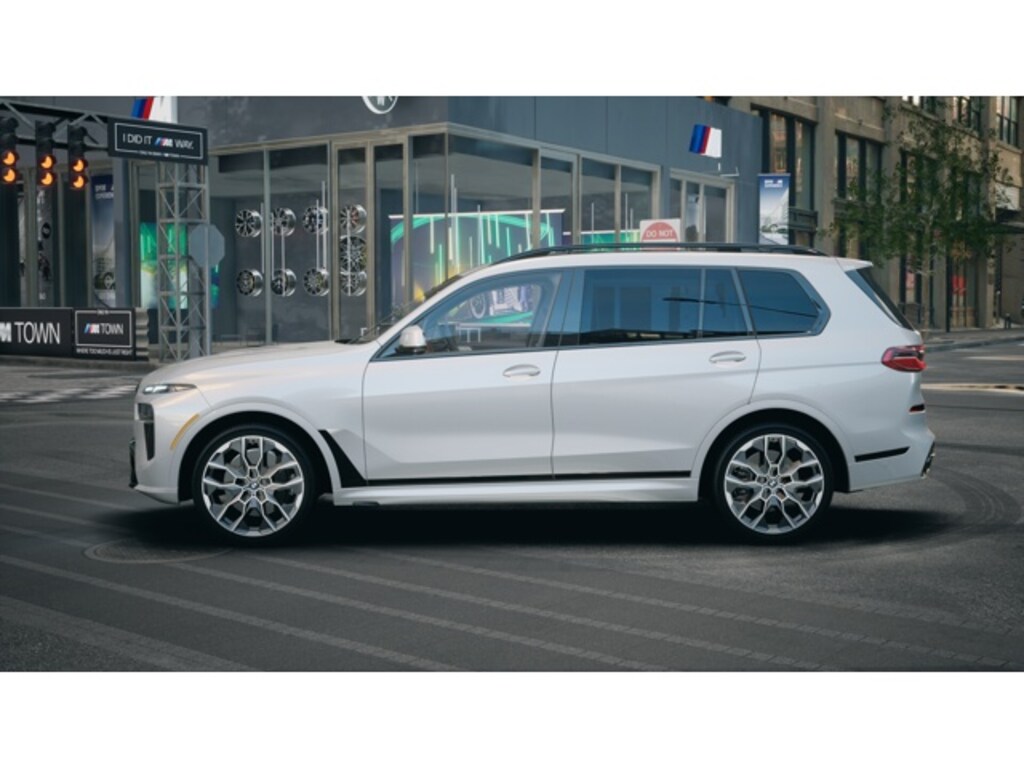 New 2026 BMW X7 xDrive40i SUV