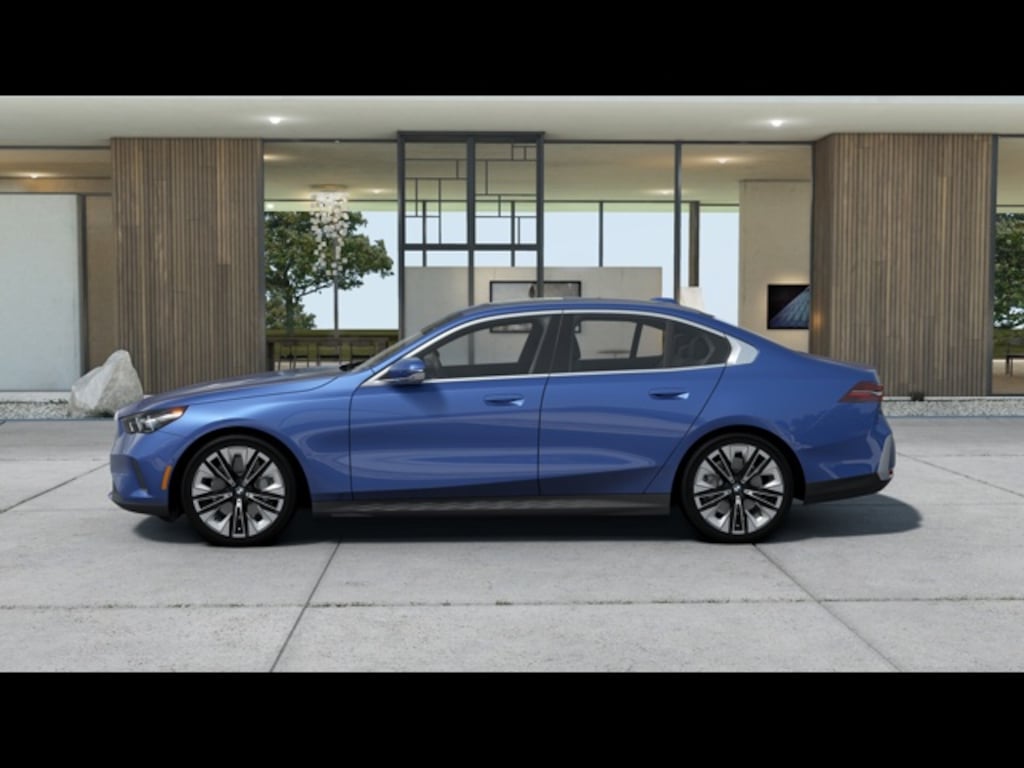 Used 2025 BMW 530i xDrive Sedan