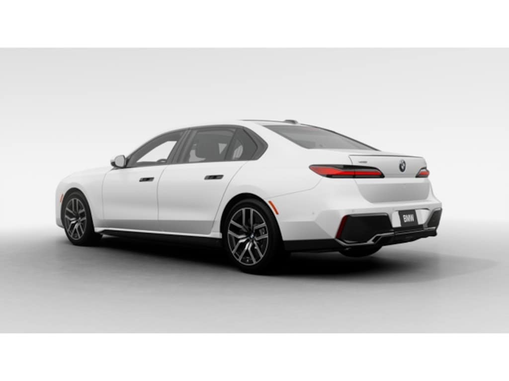 New 2026 BMW 740i xDrive Sedan