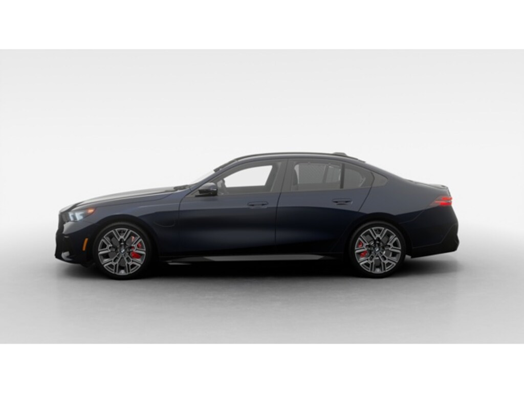 New 2026 BMW 550e xDrive Sedan