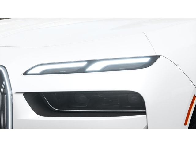 2025 BMW i7 50 - Photo 42