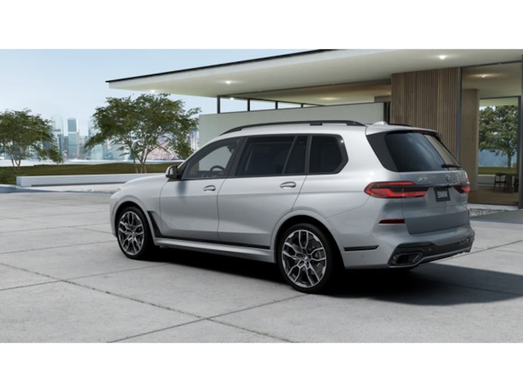 New 2026 BMW X7 xDrive40i SUV