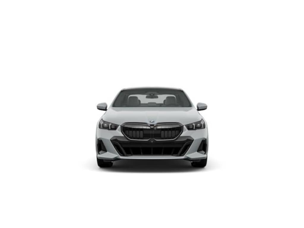 New 2026 BMW 550e xDrive Sedan