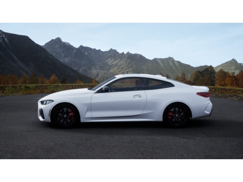 New 2026 BMW M440i Coupe