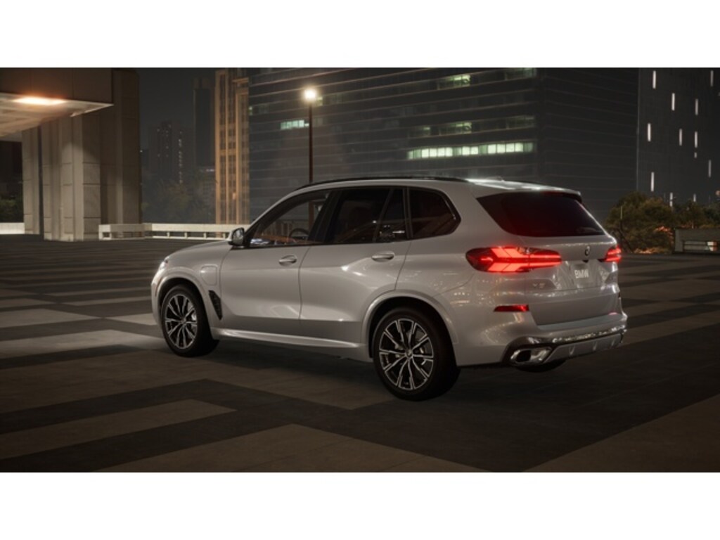 New 2026 BMW X5 PHEV xDrive50e SUV