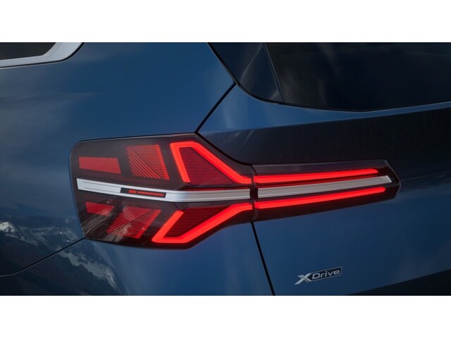 2026 Bmw 330i Sedan photo 8
