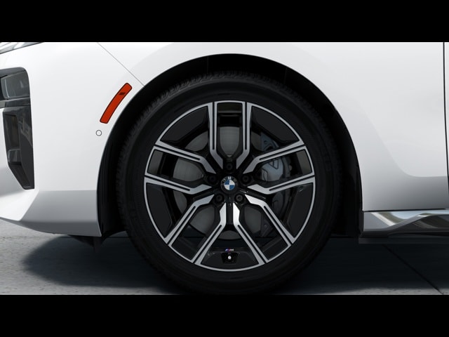 2025 BMW i7 60 - Photo 37