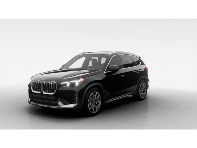 2026 BMW X1 28i's photo