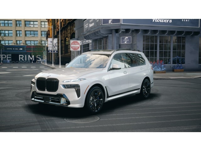 2026 BMW X7 40i's photo